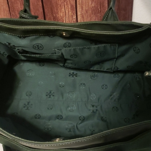 Tory Burch Bag - Picture 3 of 9